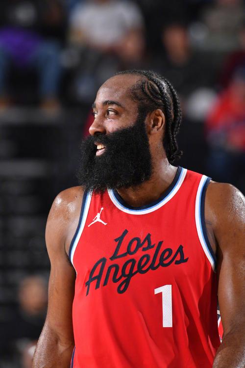 本季欧冠场均创造机会榜：姆巴佩4次，福登3.5次&维尔茨3.4次（本赛季欧冠场均机会创造排行：姆巴佩4.0次，福登3.5次，维尔茨3.4次）