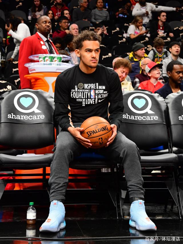 记者：纽卡一开始就计划先报价，曼联则打算先说服谢什科（记者披露：纽卡计划先递报价，曼联优先游说谢什科）