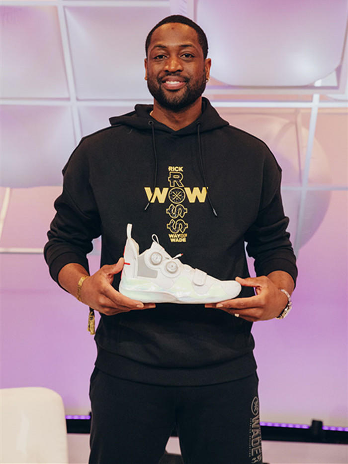 米体：罗马想在冬窗从马竞签拉斯帕多里，已经联系球员经纪人（米体：罗马瞄准冬窗从马竞引进拉斯帕多里，已与其经纪人沟通）