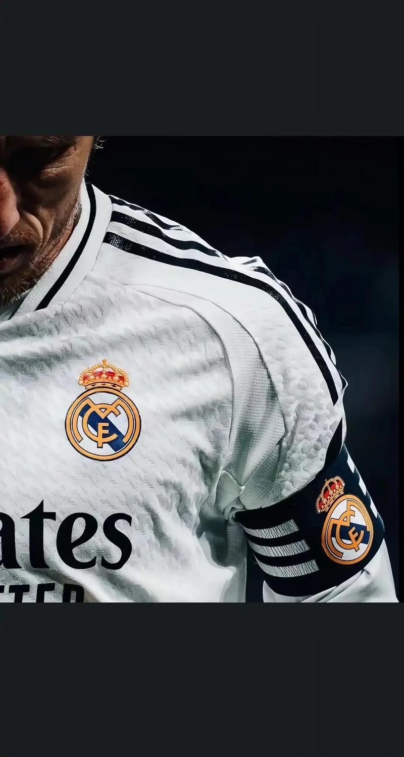 巴尔韦德谈抗议吃牌：天气那么冷，抗议抗议暖暖身子（巴尔韦德笑谈抗议领黄：天这么冷，就当暖个身）