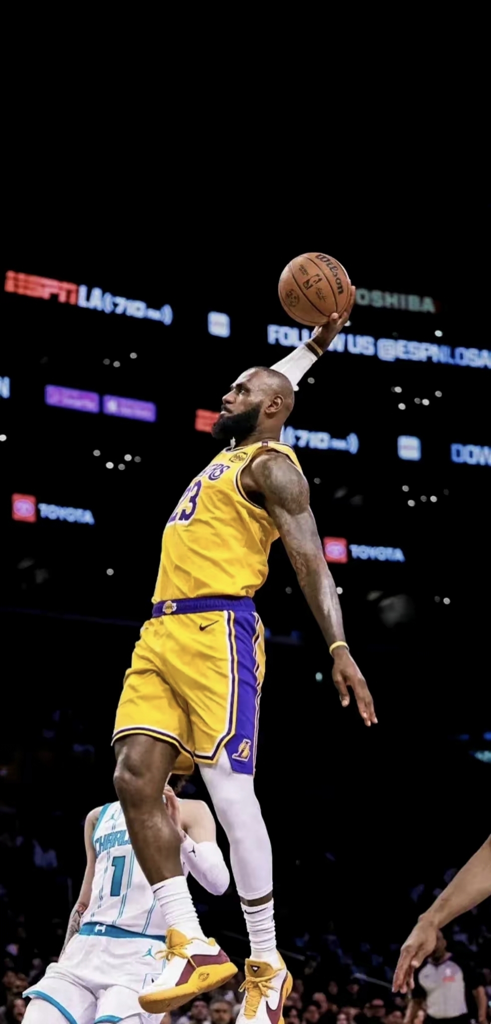 米体：国米将在意杯进行9人轮换，迪乌夫和小将科基有望首发（米体：国米意杯将轮换9人，迪乌夫与小将科基或先发）