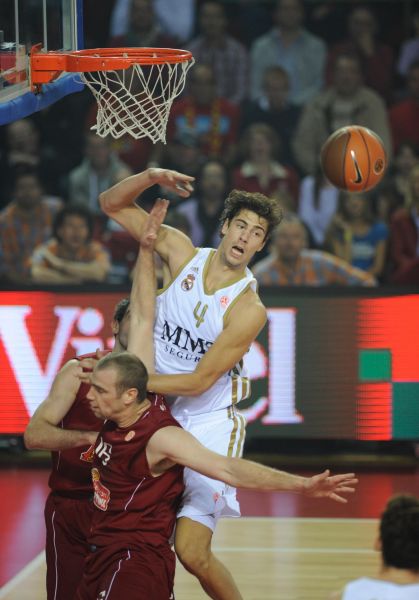 塞雷佐谈科克700场：不可思议的数字，在马竞史上后无来者（塞雷佐评科克第700场：史诗级数字，马竞历史恐难再现）