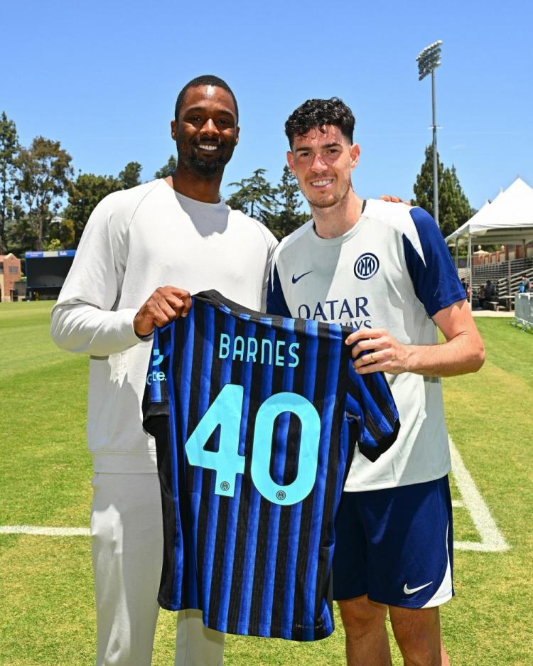 德转列欧洲俱乐部球衣胸前广告年赞助费TOP10：曼城8000万第1（德转发布欧陆俱乐部胸前广告年赞助榜TOP10：曼城以8000万领跑）