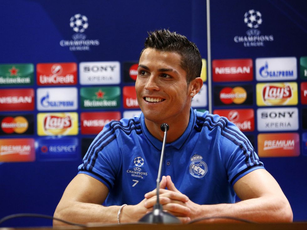 FIFA病毒考验欧洲众豪门 分心欧冠存爆冷契机（FIFA病毒侵扰考验欧陆豪强 欧冠分心或酿冷门）