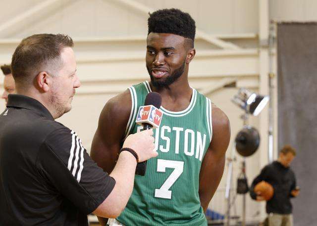 56分追平约基奇生涯第二高分 第一高分61分的对手也是森林狼（56分平约基奇生涯次高纪录，其61分最高同样对阵森林狼）