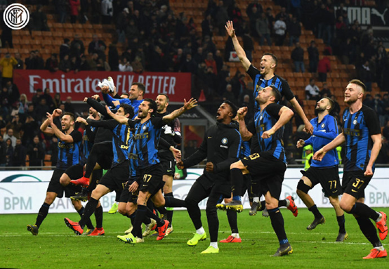 如何在野球场成为出色控卫？（野球场控卫进阶指南）