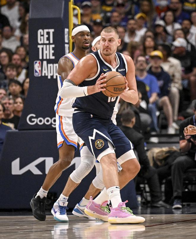 德天空：桑乔正是多特所需要的球员类型，但他没那么勤奋守纪（德天空：桑乔与多特高度契合，但在勤奋与纪律方面有所欠缺）